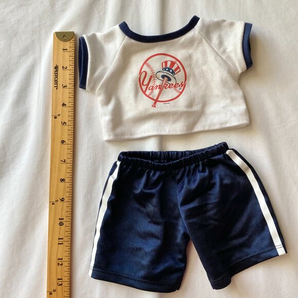 Build a Bear BAB NY Yankees T-Shirt Outfit Red White Blue Baseball Bat Hat - Picture 7 of 11